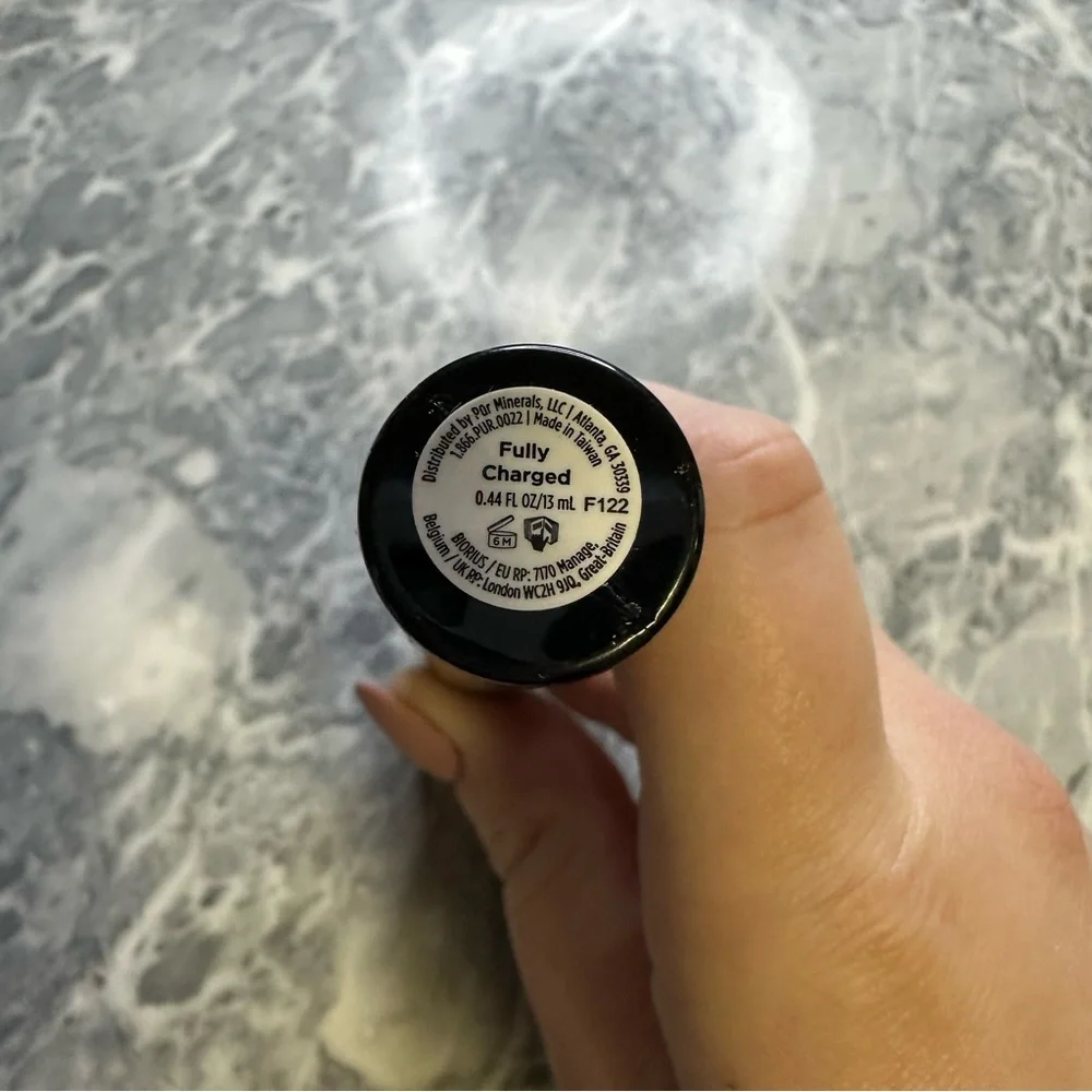 New Pur‎ Fully Charged Mascara Black
